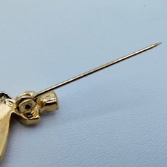 Vintage Monet Christmas Tree Brooch Gold Tone Rhinestone Abstract Holiday