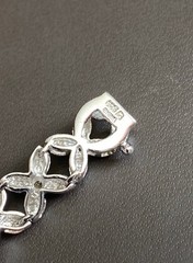 Ross Simons sterling silver flower .50 ct. t.w. diamond bracelet Size 7 1/4”