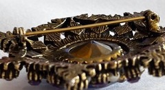 Lilac Purple Austrian Crystal Star Dome Brooch Gold Tone Filigree Glass Pearls