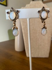 Victorian Opaline Glass Cabochon Clip-On Earrings 1.5″ Long Dangles Gold Tone