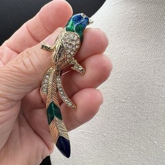 Vintage Blue Green Enamel Bird Brooch Gold Tone Perched Figural Pin Rhinestone