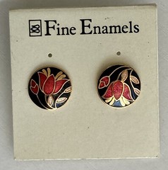 Vintage Fine Enamel Round Stud Earrings Floral Red Black Gold .50in Ladies 5.3g