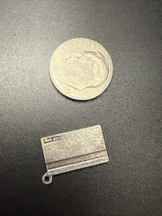 Vtg STERLING SILVER “CHARGE IT” CREDIT CARD CHARM 925