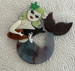 Mermaid vintage style acrylic brooch pin