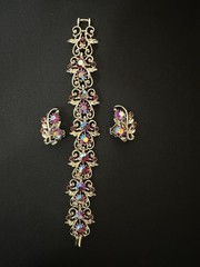 Vintage Gold Coro Red Aura Borealis Bracelet And Clip On Earring Set.