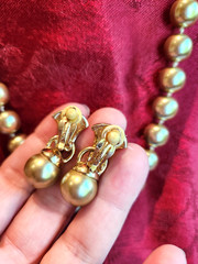 Erwin EP Pearl Goldtone Necklace & Clip Earrings Set Vintage 19″