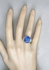 Vintage 18k Platinum Engagement Ring 10.41CT.Natural Cushion Blue Sapphire GIA