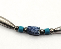 Southwestern Style Multi Color Blue Stone and Metal Vintage Necklace 17 Inch