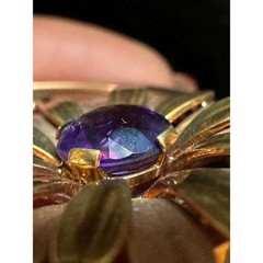 1940’s Retro 14kt Solid Gold & Amethyst Daisy Flower Circle Pin 14 grams