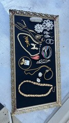 Mixed costume jewelry rhinestones lot a lot of nice pieces d6