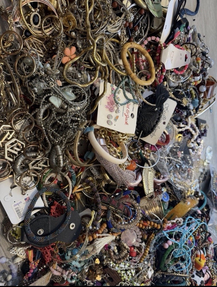 3 Pound Unsorted Huge Lot VTG Jewelry Vintage New Junk + Wear Resell Tangled In