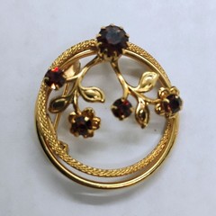 VTG Root Beer Brown Rhinestone Fall Floral Circle Pin Brooch Gold Tone 1 1/4″
