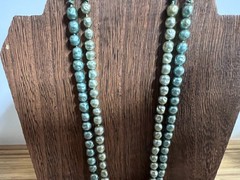 Vtg Necklace Faux Pearl Rhinestone – choker style -appro. 16 inches