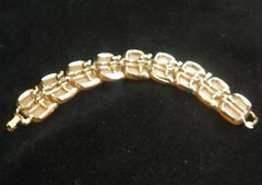 Vintage Lisner Thermoset Lucite Cafe Au Lait Bracelet 7 1/4 Inch by 7/8 Inch
