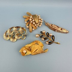 Vintage Brooch Lot Gold Tone Faux Pearl Leaf Branch Feather Some Signed