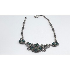 Vintage Western Germany Green Rhinestone Filigree Bib Necklace Silver Tone 17in