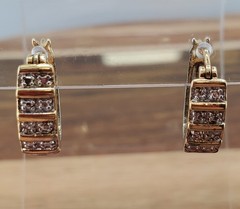 Ross Simons 925 CZ Hoop Earring 0.75in Sterling Silver 4gtw Gold Vermeil Channel