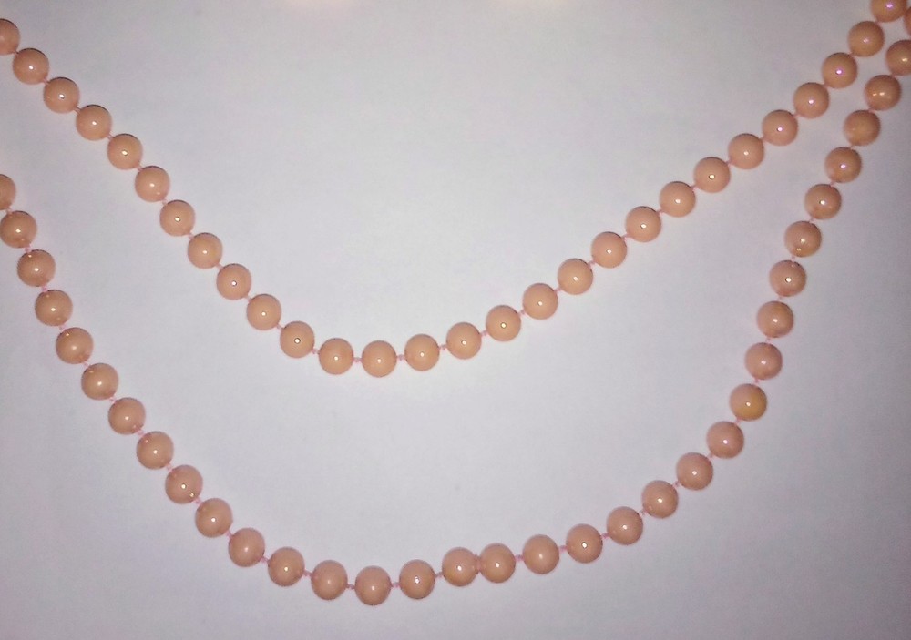 Vintage Long Iridescent Pinkish Peach Beaded Layering Necklace, 1980s Style 48″