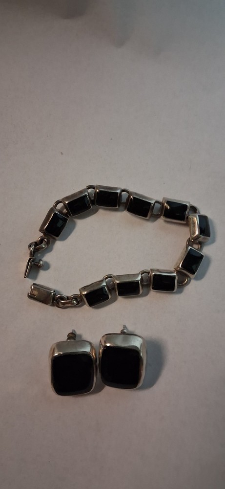 Vintage Sterling Silver And Black Onyx Bracelet And Earrings 7 Inches Long