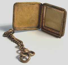 Victorian 6g Gold Filled Square Locket w/ Chain C&QR Etching Photo Cover Intact