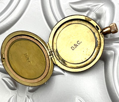 Antique Victorian Daggett Clap D&C Gold Filled Photo Locket