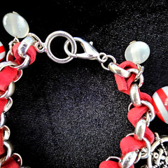 Vtg Nautical Charm Bracelet Red White Glass Beads Enamel Suede Anchor 8″ Beach