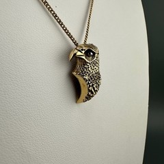 Vintage Eagle Pendant Necklace Gold Tone Figural Bird Signed 18″ Chain Box Clasp