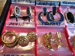 ALL SIGNED 29 Pair Earring lot SILPADA SORRELLI NAPIER MONET TARA DKNY J CREW +