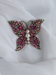 1970s Butterfly Pin Rhinestones of Pink and Green with Pearls