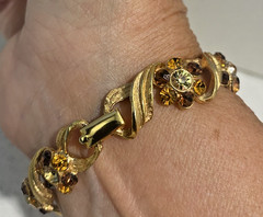 Vintage Signed Karu Yellow & Brown RS Gold Tone Etched Link Necklace & Bracelet