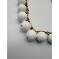 Vintage Style Chunky White Graduated Bead Gold Tone Chain Statement Necklace