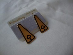 VINTAGE 1970s SAMUEL HUANG DESIGNER CLOISONNE RETRO ABSTRACT BLACK STUD EARRINGS