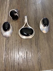 Vintage Onyx, Jewelry Sterling Silver Makers Mark W. Possibly Anita Whitegoat