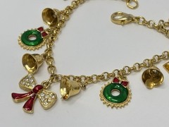 Christmas Holiday Charm Bracelet Vintage Style Enamel Wreath Bow Bell 7 3/4″