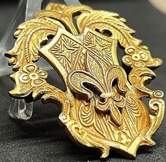 France 1920´ old beauty brooch fleur-de-lis shield, Art Nouveau design elegant