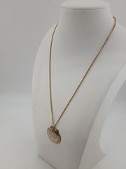 1970S Barton & REED Damascene Clam Shell Design Pendant Necklace