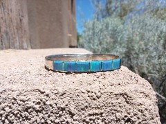 Vintage 925 Sterling Silver Blue Fire Opal Inlay Hinged Bangle Bracelet Mexico