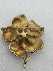Vintage Francois by CORO (1937-1960) Gold Tone, Faux Pearl Flower Brooch
