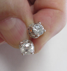 Beautiful 1.50 ctw Diamond Stud Earrings 14k White Gold Screw Backs MAKE OFFER
