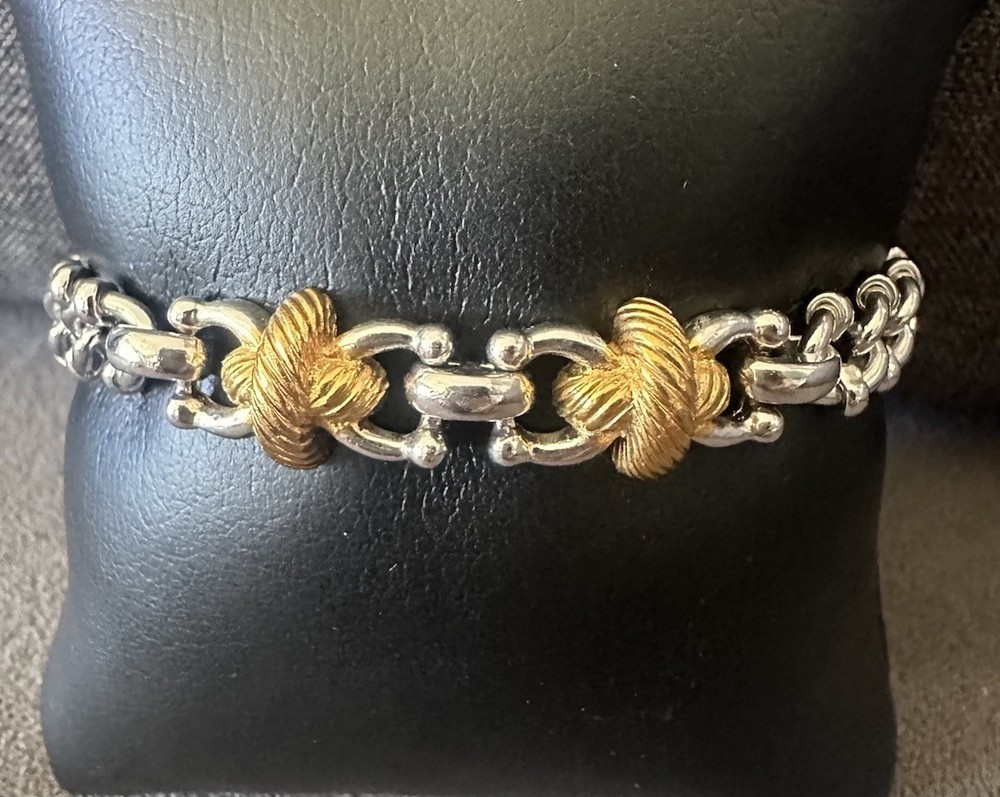 Vintage Monet Bracelet Silver And Gold Tone Signed 7”