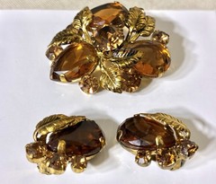 Vintage AUSTRIAN Flower Leaf Brooch & Earring Set, Topaz Crystal Rhinestones!