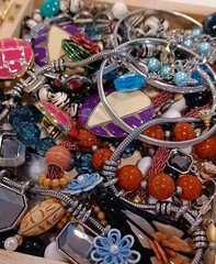 Vtg To Now Jewelry Lot All Good Wearable Necklaces Bracelets Earings Ring