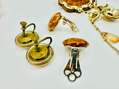 VTG! “Liz Clayborne’s Amber Crystals & Beads Victorian Style Necklace + Earrings