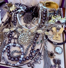 Vintage Estate Costume Jewelry Lot! SARAH COV, AVON and more!