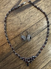 Vintage 925 Sterling Silver Garnet (deep red) Necklace Earrings Set