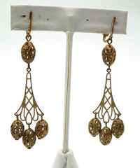 Vintage Brass Filigree Chandelier Dangle Drop Clip on Earrings Ornate