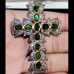 Stunning 2.90ctw Rose Cut Diamond Emerald Victorian Silver Cross Pendant Jewelry