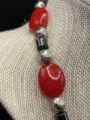 An Amberina Glass Bead 20” Necklace Matching Earrings Silver Tone Metal Spacers