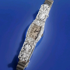 Original EARTH MINED DIAMOND ART Deco Ladies Watch Vintage Solid PLATINUM Case