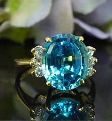 Vintage Topaz Diamond Ring 18K Gold Cocktail Designer Signed